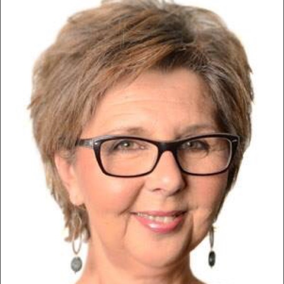 Meet your Posher, Cheryl - Picture 2 of 3